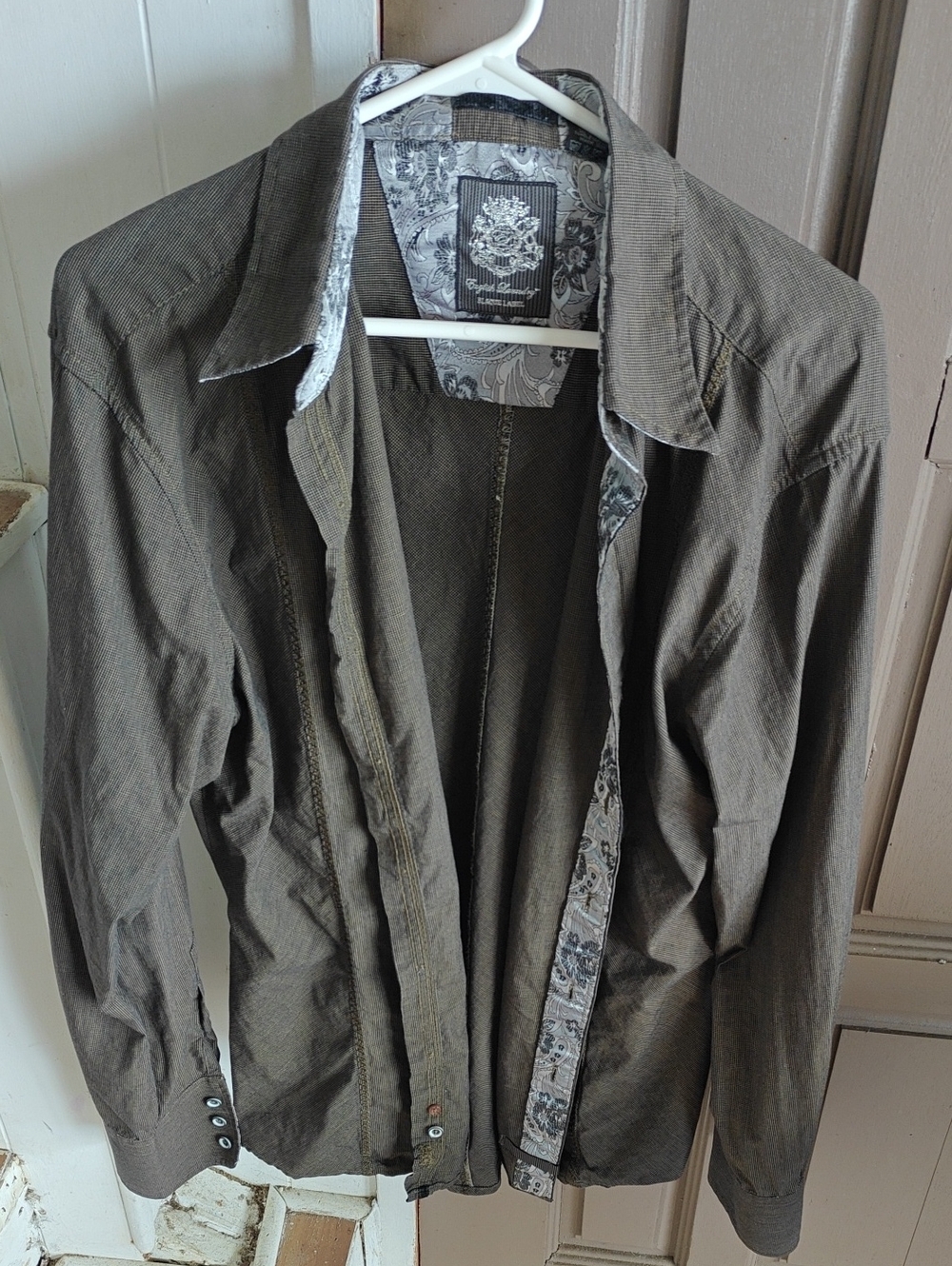Men's Olive Green Casual Button-Down Shirt